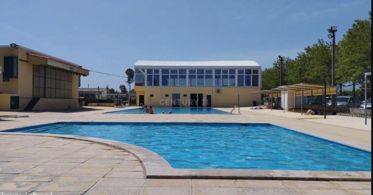 Residencial T2 No Parque Verde Quinta do Conde ภายนอก รูปภาพ